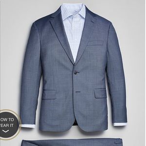 Jos A Bank Blue/gray suit jacket in size 42R